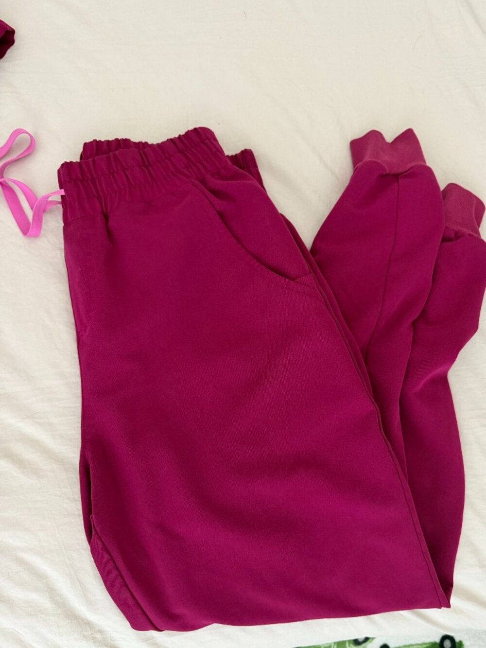 FIGS Scrub Pants – Size Small